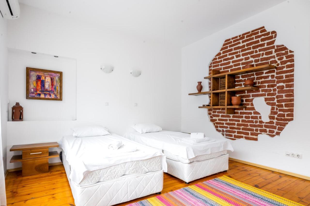 דירות Sofia'S Vintage Gem: Spacious 2Bd Flat On Solunska מראה חיצוני תמונה