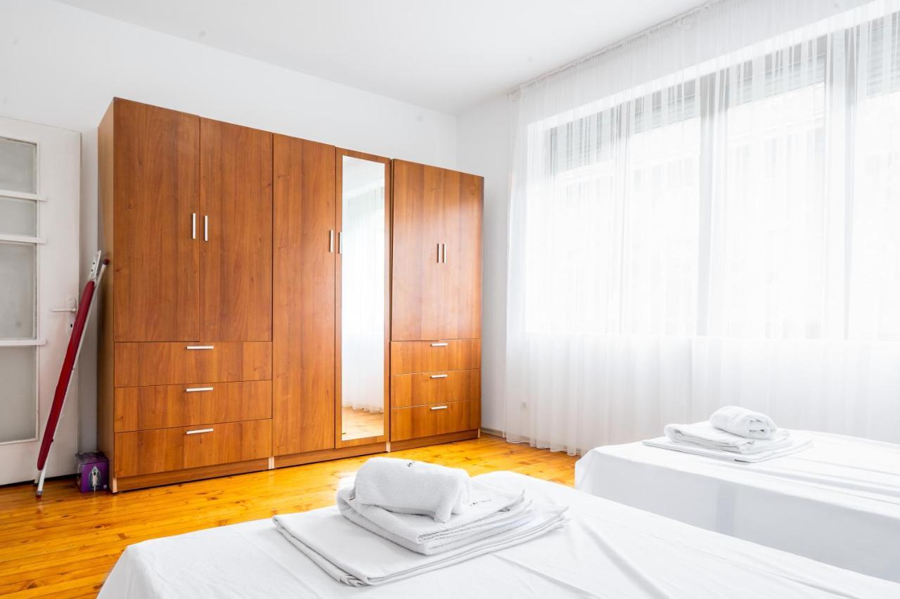 דירות Sofia'S Vintage Gem: Spacious 2Bd Flat On Solunska מראה חיצוני תמונה